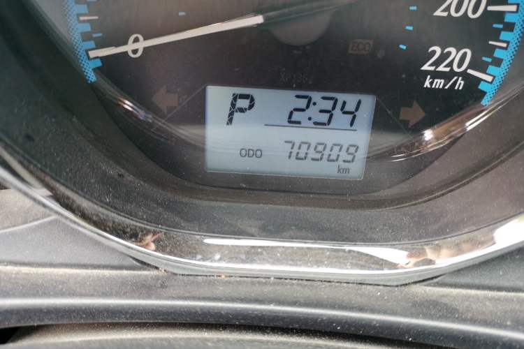 Used Toyota YARiS L Zhi Xiang 2019 1.5E CVT Dynamic Edition China VI compliant Odometer Close Up