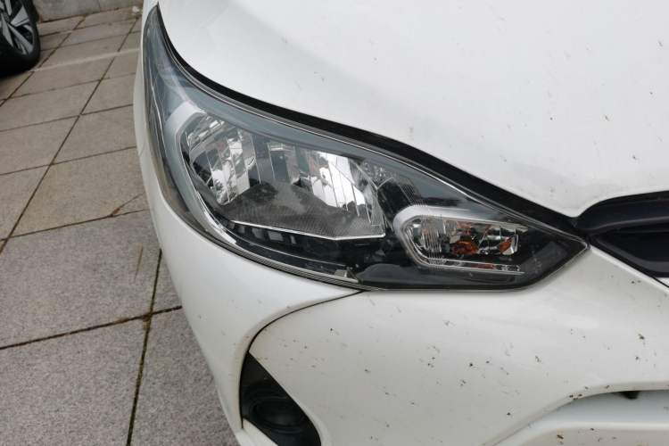 Used Toyota YARiS L Zhi Xiang 2019 1.5E CVT Dynamic Edition China VI compliant Right Front Headlight
