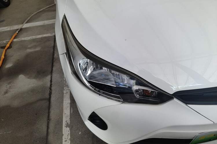 Used Toyota YARiS L Zhi Xiang 2019 1.5E CVT Dynamic Edition China VI compliant Right Front Headlight