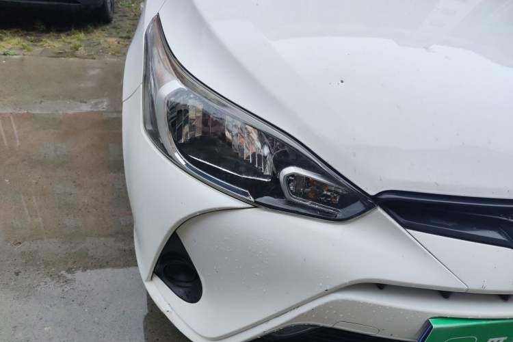 Used Toyota YARiS L Zhi Xiang 2019 1.5E CVT Dynamic Edition China VI compliant Right Front Headlight