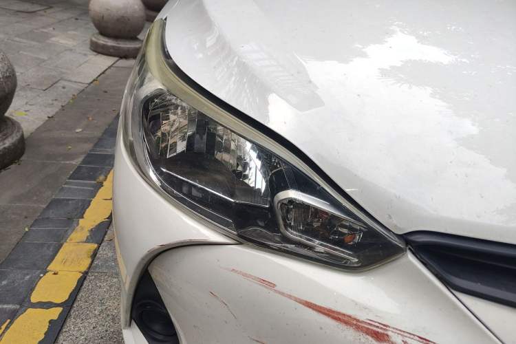 Used Toyota YARiS L Zhi Xiang 2019 1.5E CVT Dynamic Edition China VI compliant Right Front Headlight