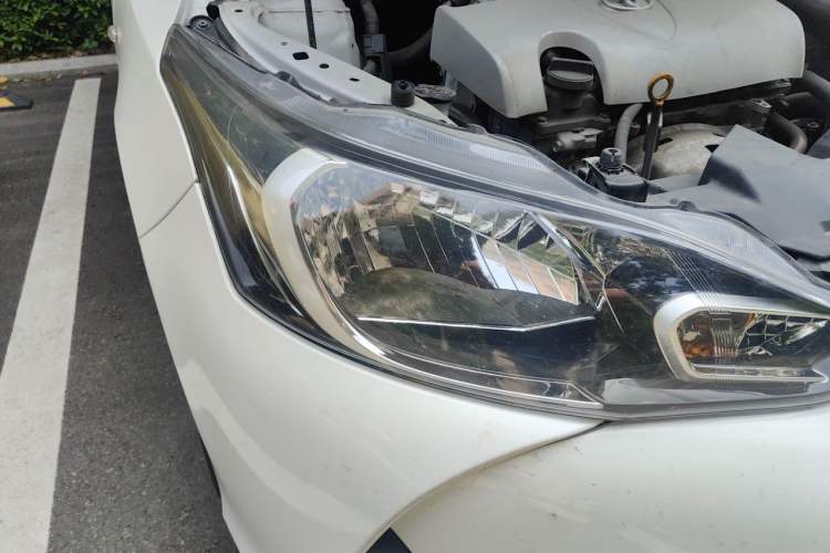 Used Toyota YARiS L Zhi Xiang 2019 1.5E CVT Dynamic Edition China VI compliant Right Front Headlight