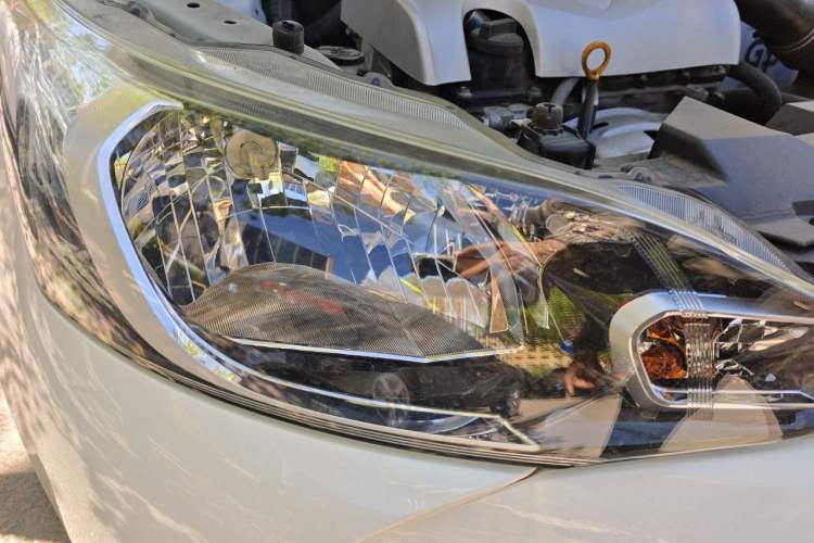 Used Toyota YARiS L Zhi Xiang 2019 1.5E CVT Dynamic Edition China VI compliant Right Front Headlight