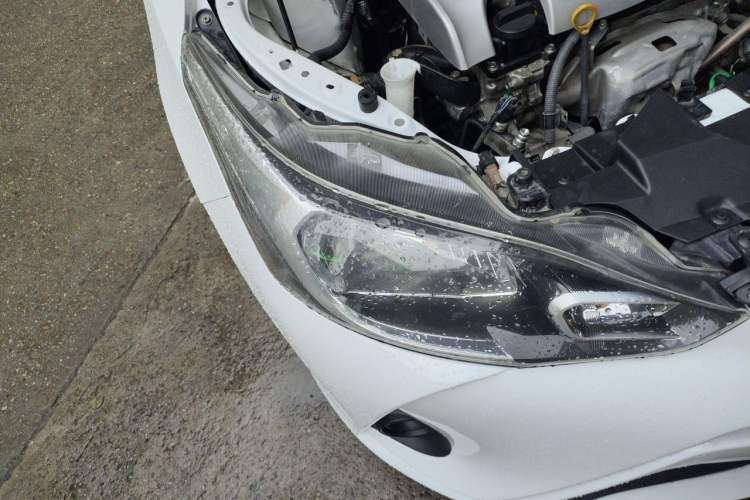 Used Toyota YARiS L Zhi Xiang 2019 1.5E CVT Dynamic Edition China VI compliant Right Front Headlight
