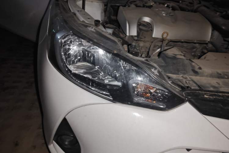 Used Toyota YARiS L Zhi Xiang 2019 1.5E CVT Dynamic Edition China VI compliant Right Front Headlight