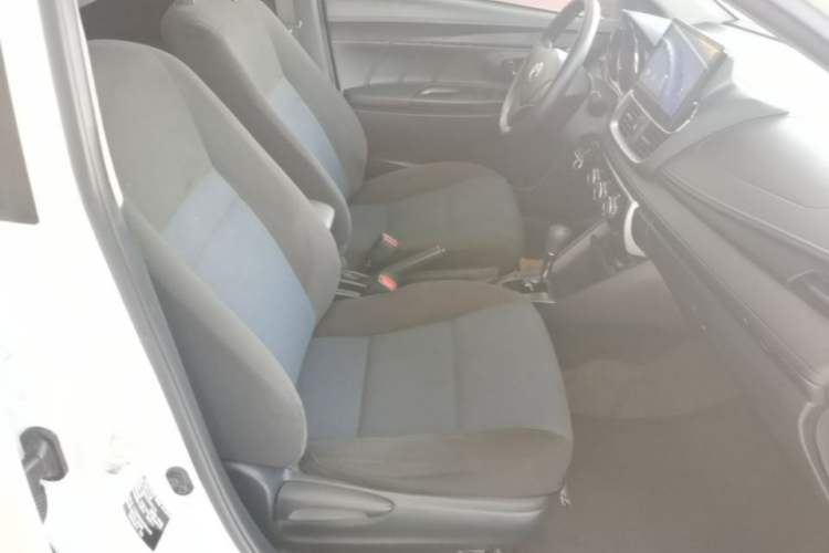 Used Toyota YARiS L Zhi Xiang 2019 1.5G CVT Xuan Dong Edition China VI standard Right Front Seat