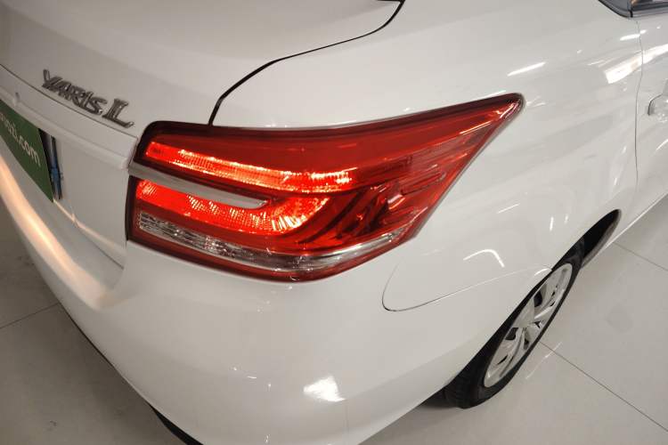Used Toyota YARiS L Zhi Xiang 2019 1.5E CVT Dynamic Edition China VI compliant Right Rear Taillight