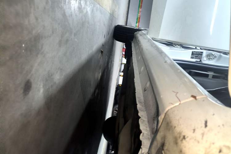 Used Toyota YARiS L Zhi Xiang 2019 1.5E CVT Dynamic Edition China VI compliant Right Side Sill
