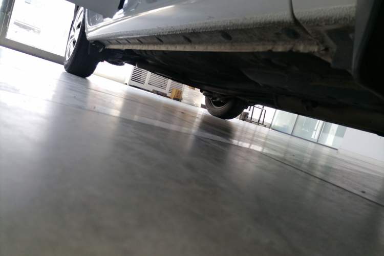 Used Toyota YARiS L Zhi Xiang 2019 1.5E CVT Dynamic Edition China VI compliant Right Side Sill