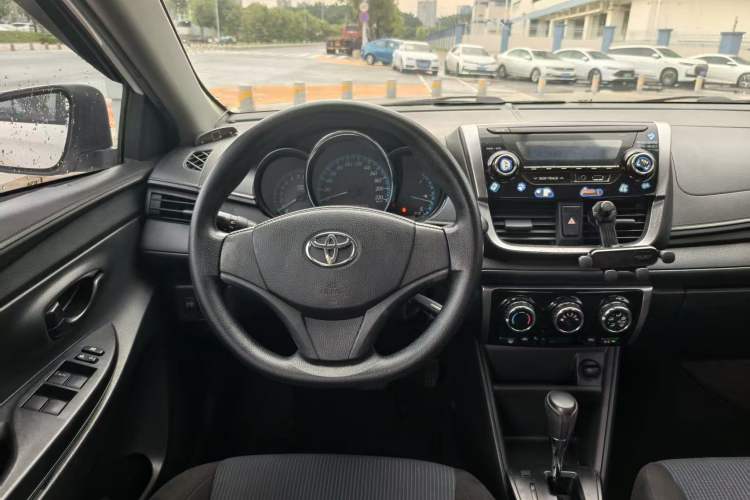 Used Toyota YARiS L Zhi Xiang 2019 1.5E CVT Dynamic Edition China VI compliant Steering Wheel