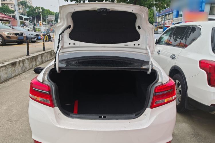 Used Toyota YARiS L Zhi Xiang 2019 1.5E CVT Dynamic Edition China VI compliant Trunk