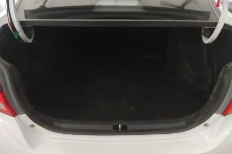 Used Toyota YARiS L Zhi Xiang 2019 1.5E CVT Dynamic Edition China VI compliant Trunk
