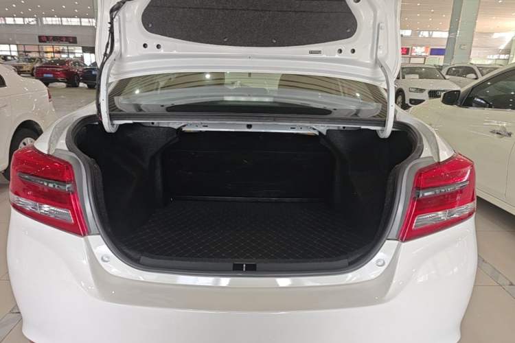 Used Toyota YARiS L Zhi Xiang 2019 1.5E CVT Dynamic Edition China VI compliant Trunk