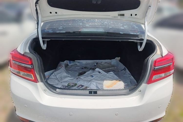 Used Toyota YARiS L Zhi Xiang 2019 1.5E CVT Dynamic Edition China VI compliant Trunk