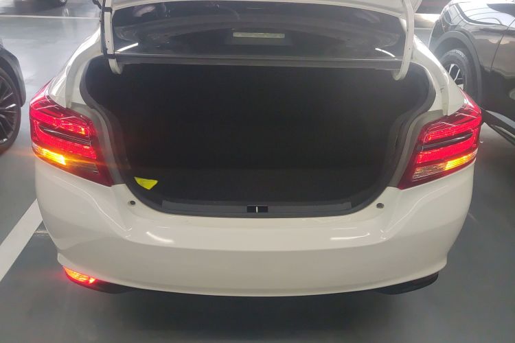 Used Toyota YARiS L Zhi Xiang 2019 1.5E CVT Dynamic Edition China VI compliant Trunk