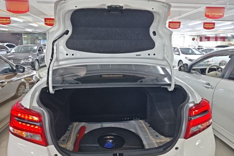 Used Toyota YARiS L Zhi Xiang 2019 1.5E CVT Dynamic Edition China VI compliant Trunk