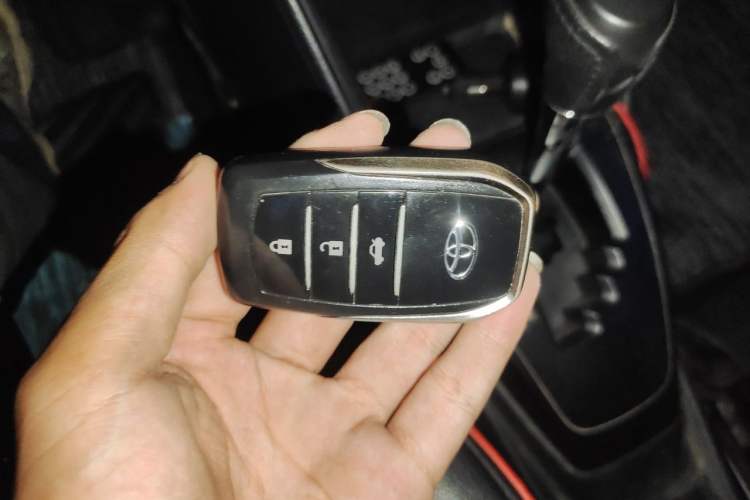 Used Toyota YARiS L Zhi Xiang 2019 1.5E CVT Dynamic Edition China VI compliant Vehicle Key