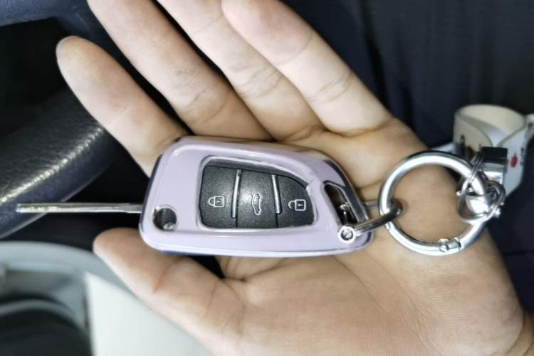 Used Toyota YARiS L Zhi Xiang 2019 1.5E CVT Dynamic Edition China VI compliant Vehicle Key