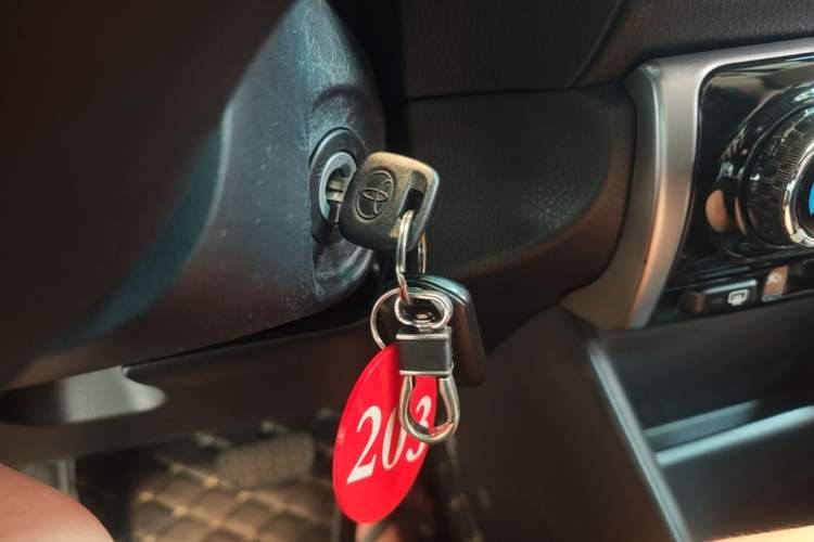 Used Toyota YARiS L Zhi Xiang 2019 1.5E CVT Dynamic Edition China VI compliant Vehicle Key