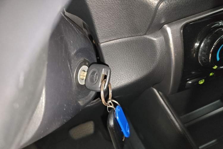 Used Toyota YARiS L Zhi Xiang 2019 1.5E CVT Dynamic Edition China VI compliant Vehicle Key