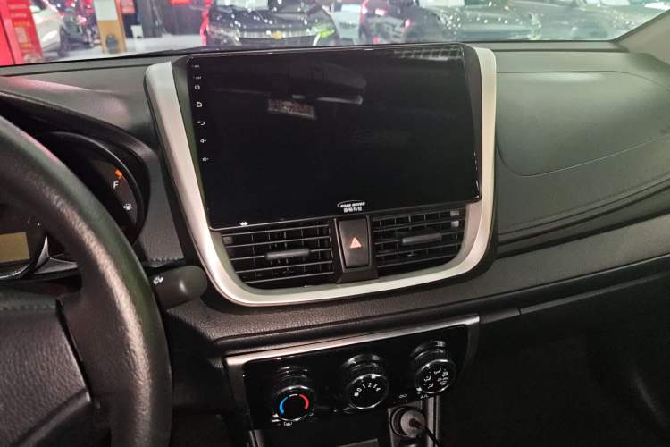 Used Toyota YARiS L Zhi Xiang 2020 1.5L CVT Leading Edition Audio And AC Panel