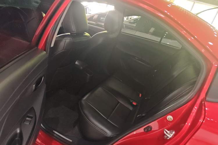 Used Toyota YARiS L Zhi Xiang 2020 1.5L CVT Leading Edition Interior 4