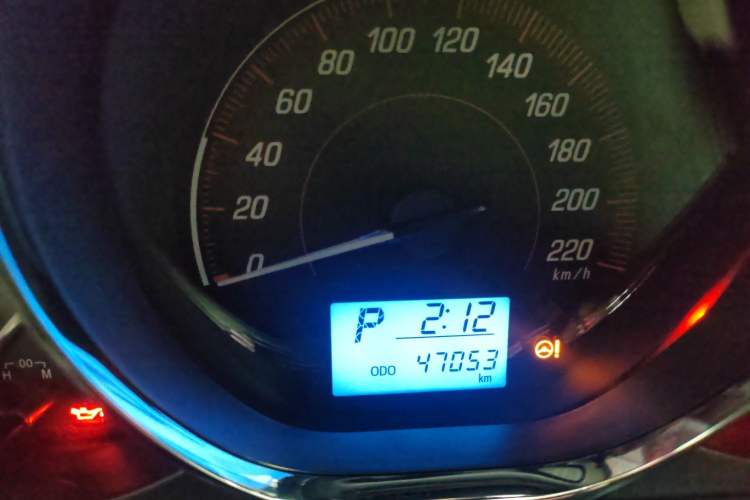Used Toyota YARiS L Zhi Xiang 2020 1.5L CVT Leading Edition Odometer Close Up