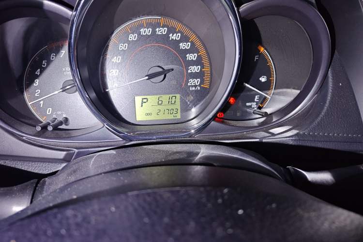 Used Toyota YARiS L Zhi Xiang 2020 1.5L CVT Leading Edition Odometer Close Up