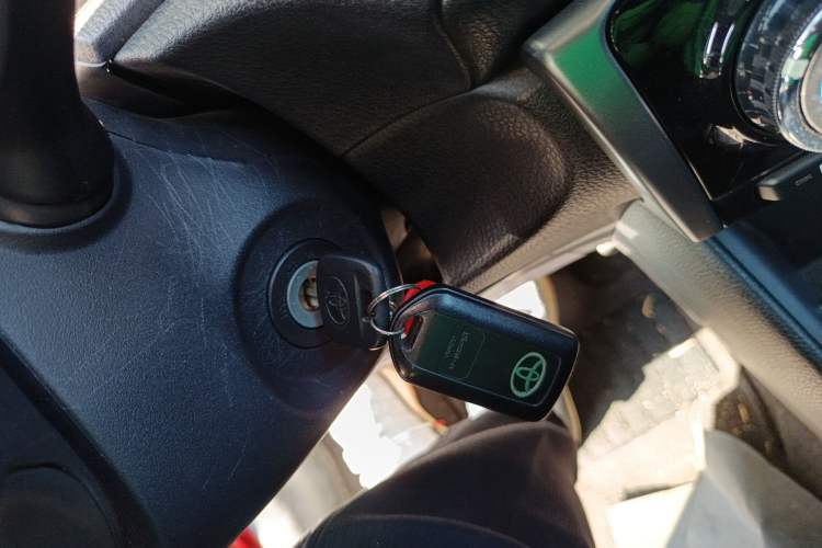 Used Toyota YARiS L Zhi Xiang 2020 1.5L CVT Leading Edition Vehicle Key
