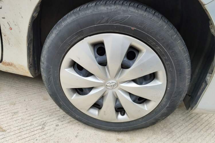Used Toyota YARiS L Zhi Xiang 2020 1.5L CVT Leading Edition Right Front Wheel Hub