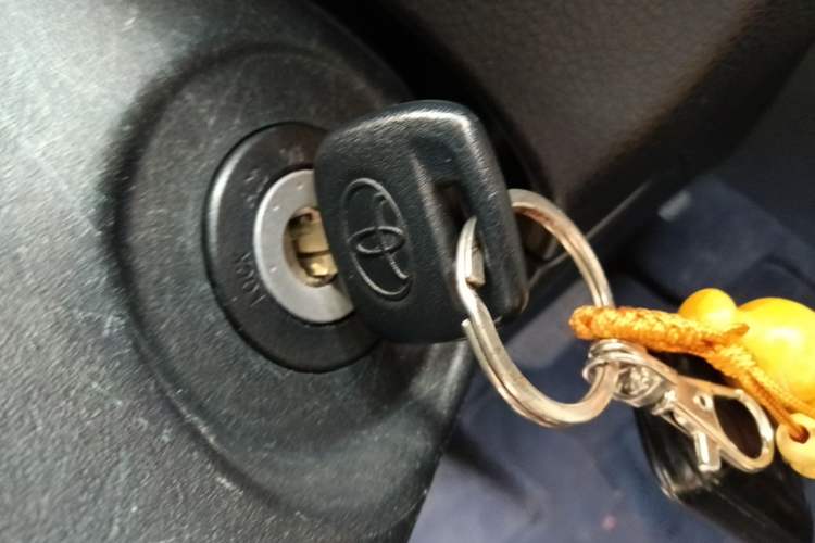 Used Toyota YARiS L Zhi Xiang 2020 1.5L CVT Leading Edition Vehicle Key