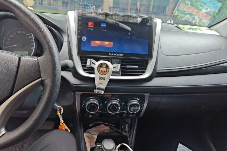 Used Toyota YARiS L Zhi Xiang 2020 1.5L CVT Luxury Edition Audio And AC Panel
