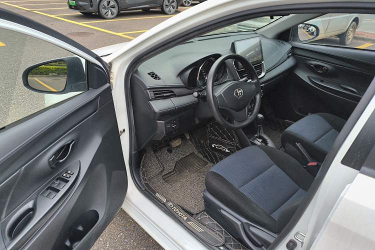 Used Toyota YARiS L Zhi Xiang 2020 1.5L CVT Leading Edition Driver Seat