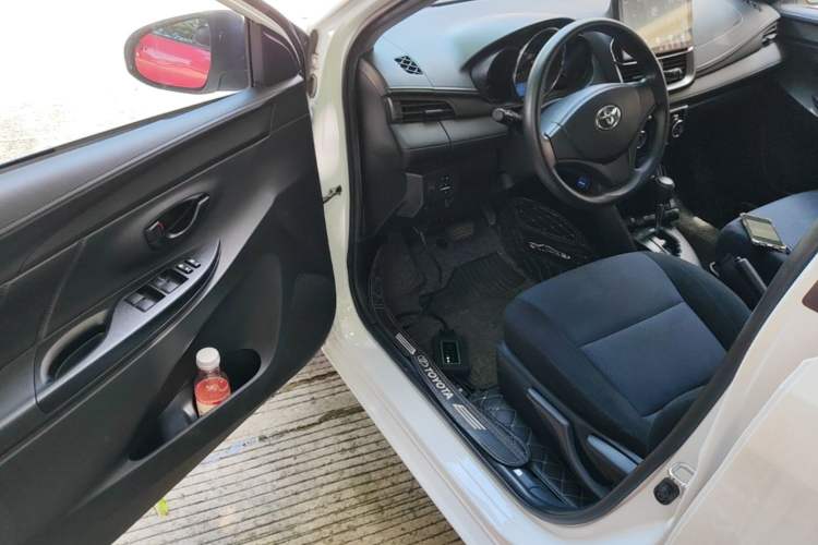 Used Toyota YARiS L Zhi Xiang 2020 1.5L CVT Leading Edition Driver Seat