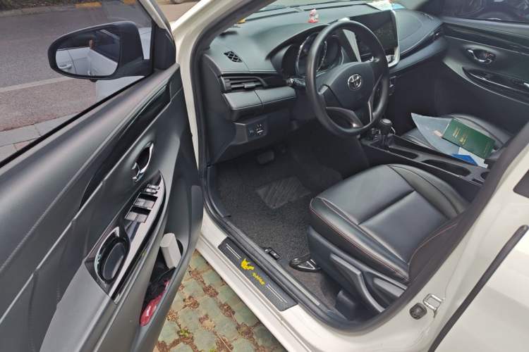 Used Toyota YARiS L Zhi Xiang 2020 1.5L CVT Luxury Edition Driver Seat