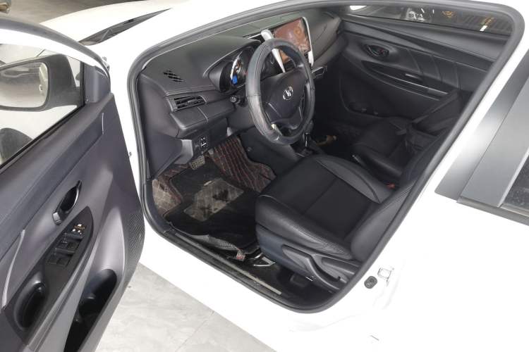 Used Toyota YARiS L Zhi Xiang 2020 1.5L CVT Leading Edition Driver Seat