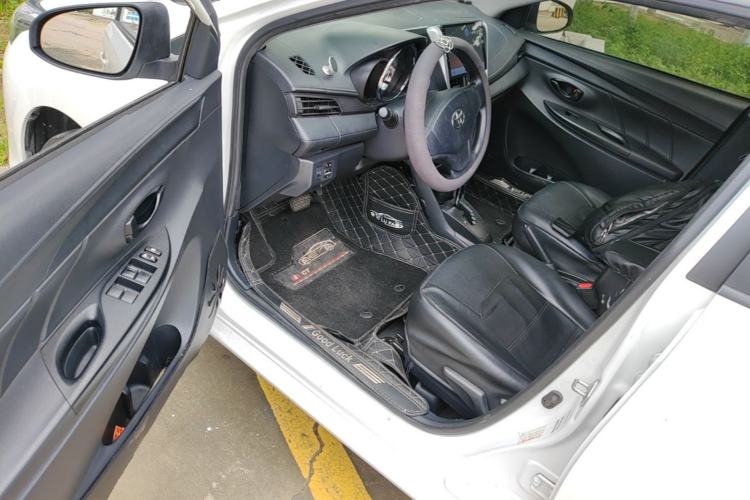 Used Toyota YARiS L Zhi Xiang 2020 1.5L CVT Leading Edition Driver Seat