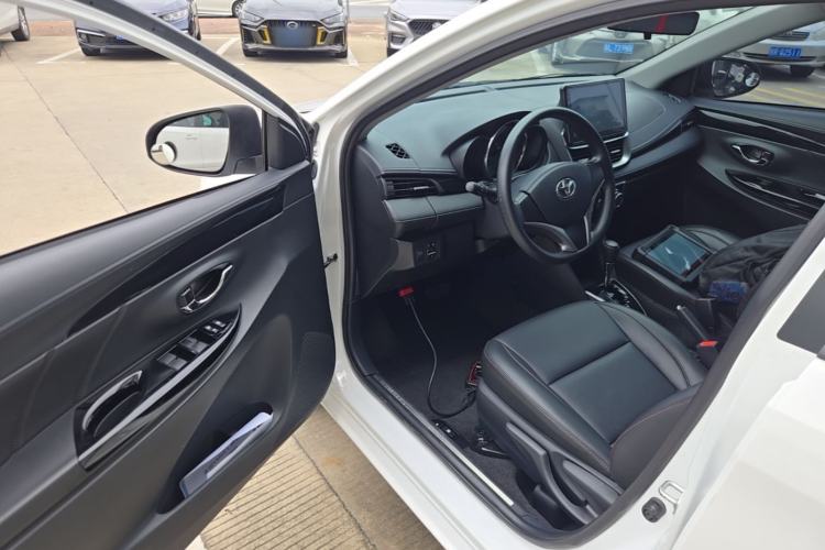 Used Toyota YARiS L Zhi Xiang 2020 1.5L CVT Luxury Edition Driver Seat