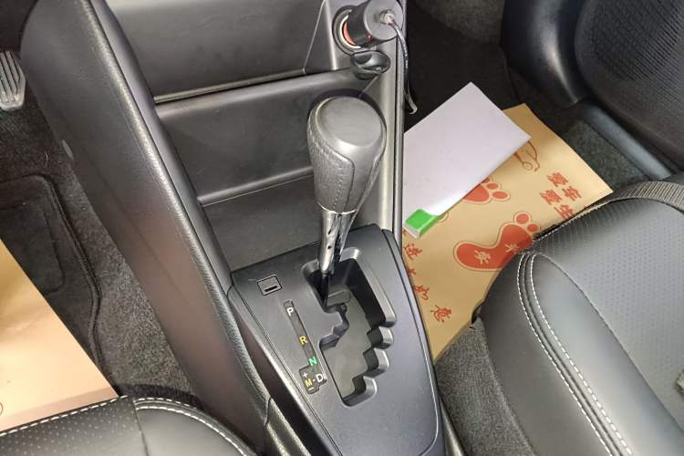 Used Toyota YARiS L Zhi Xiang 2020 1.5L CVT Leading Edition Gear Lever