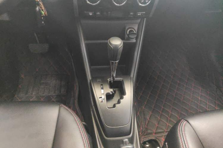Used Toyota YARiS L Zhi Xiang 2020 1.5L CVT Leading Edition Gear Lever