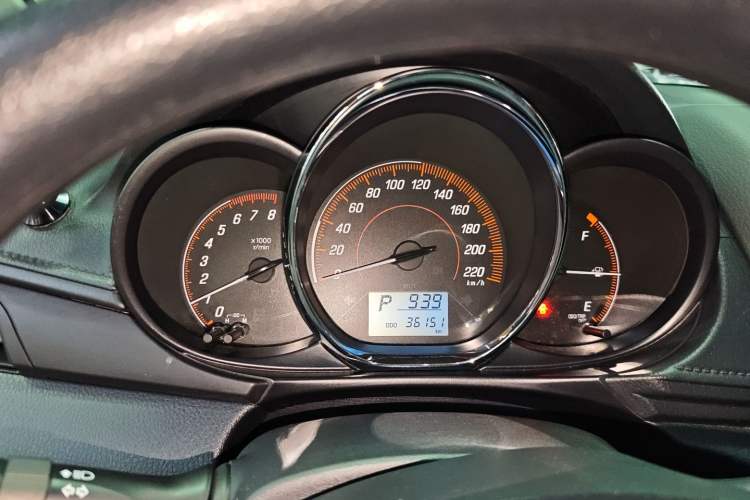 Used Toyota YARiS L Zhi Xiang 2020 1.5L CVT Leading Edition Instrument Cluster