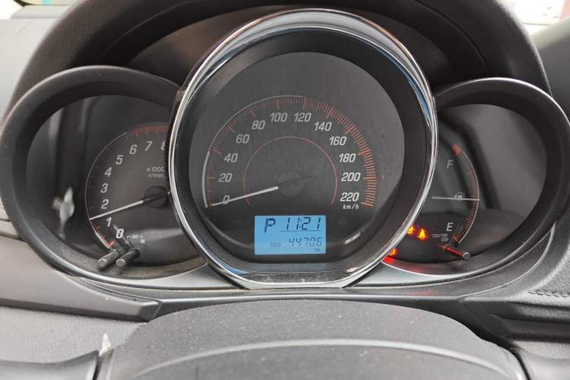 Used Toyota YARiS L Zhi Xiang 2020 1.5L CVT Leading Edition Instrument Cluster
