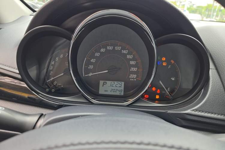 Used Toyota YARiS L Zhi Xiang 2020 1.5L CVT Luxury Edition Instrument Cluster