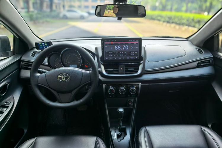 Used Toyota YARiS L Zhi Xiang 2020 1.5L CVT Leading Edition Interior 2