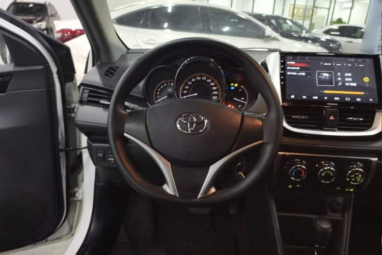 Used Toyota YARiS L Zhi Xiang 2020 1.5L CVT Luxury Edition Interior 2