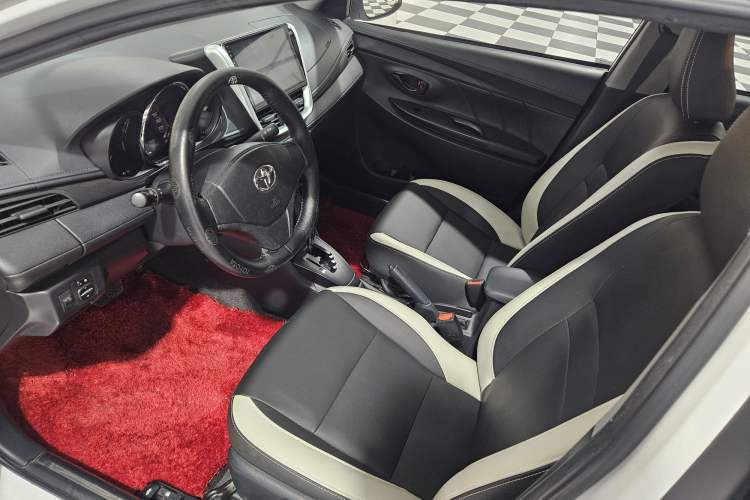 Used Toyota YARiS L Zhi Xiang 2020 1.5L CVT Leading Edition Interior 2