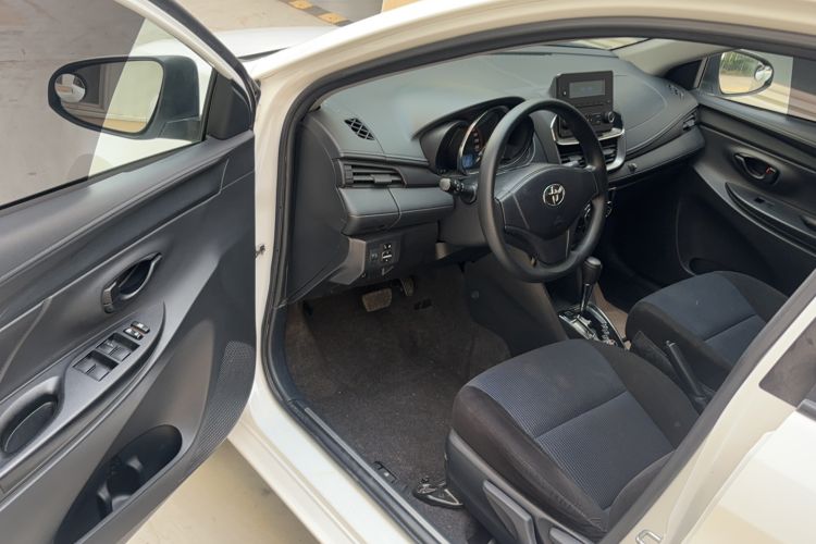 Used Toyota YARiS L Zhi Xiang 2020 1.5L CVT Leading Edition Interior 2