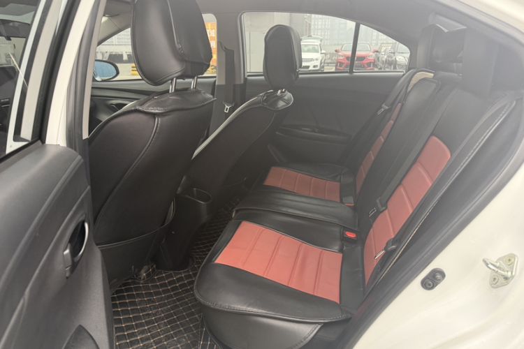 Used Toyota YARiS L Zhi Xiang 2020 1.5L CVT Leading Edition Interior 3