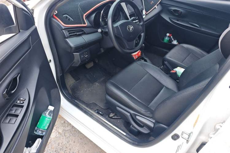 Used Toyota YARiS L Zhi Xiang 2020 1.5L CVT Leading Edition Interior 3