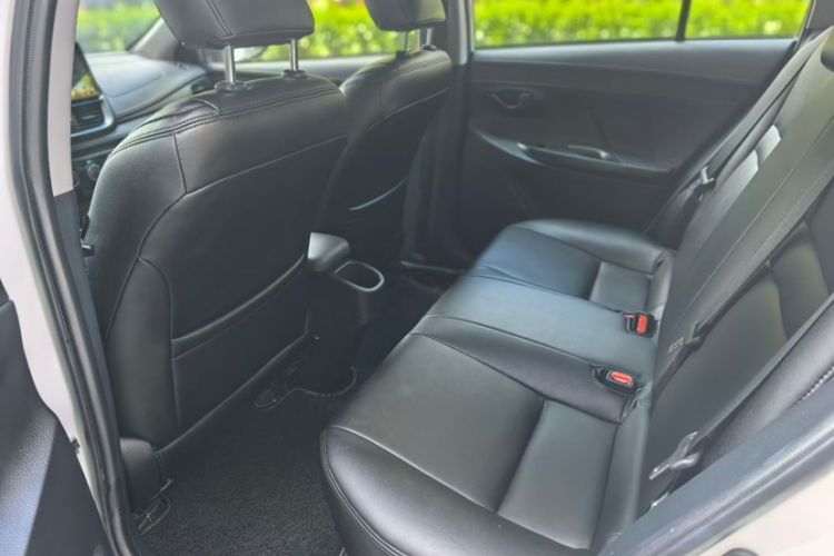 Used Toyota YARiS L Zhi Xiang 2020 1.5L CVT Leading Edition Interior 4